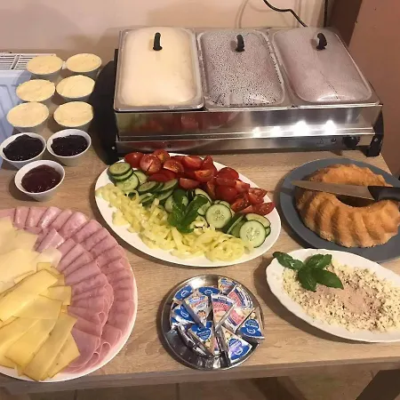 ゲストハウス Na Rozcesti